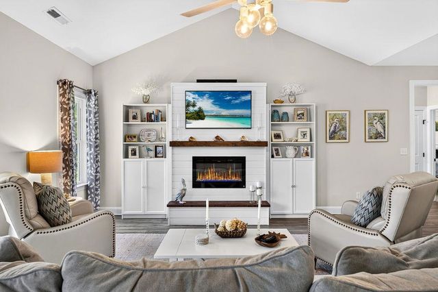 55 Hamilton Trail, Pawleys Island, SC 29585
