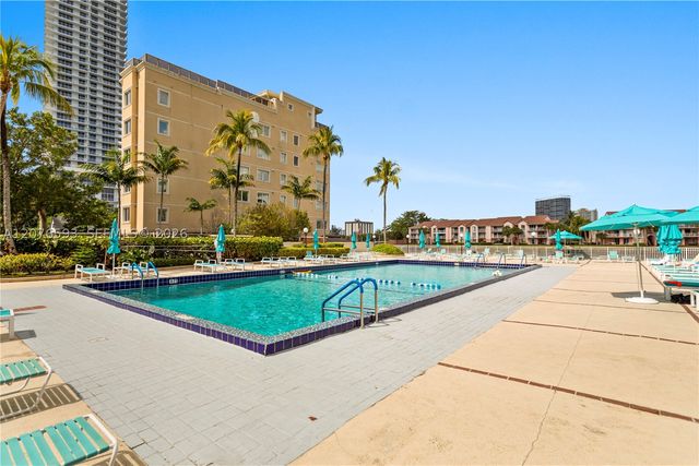 3800 S Ocean Dr 1710, Hollywood, FL 33019