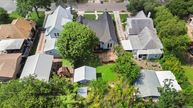 211 W NORWOOD CT, San Antonio, TX 78212