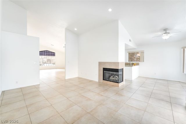 3404 Evening Sun Drive, Las Vegas, NV 89117