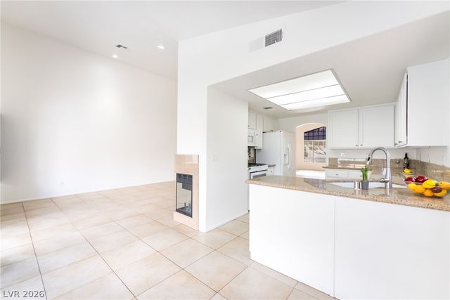 3404 Evening Sun Drive, Las Vegas, NV 89117