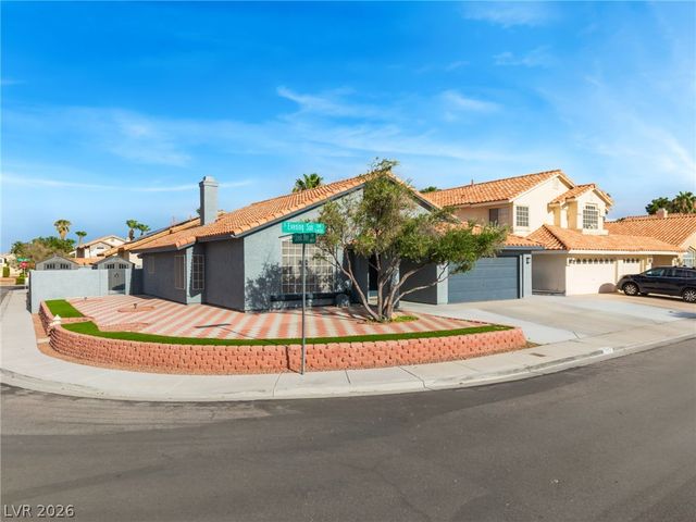 3404 Evening Sun Drive, Las Vegas, NV 89117