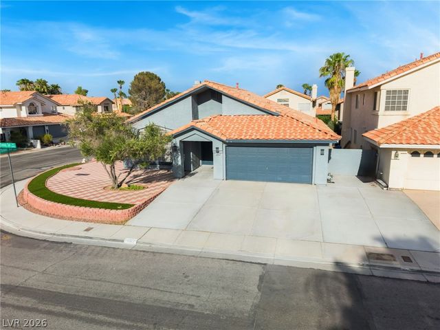 3404 Evening Sun Drive, Las Vegas, NV 89117