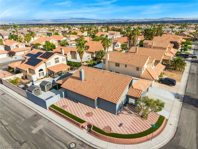 3404 Evening Sun Drive, Las Vegas, NV 89117