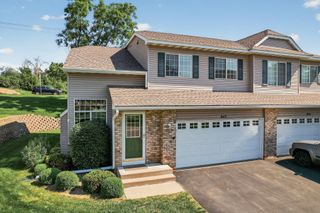 843 Summer Pines Circle, Hudson, WI 54016