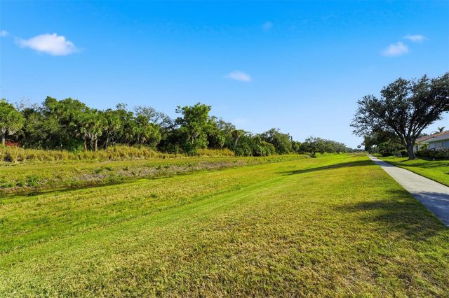 213 VENICE PALMS BOULEVARD, Venice, FL 34292