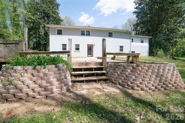 414 Patton Street, Morganton, NC 28655