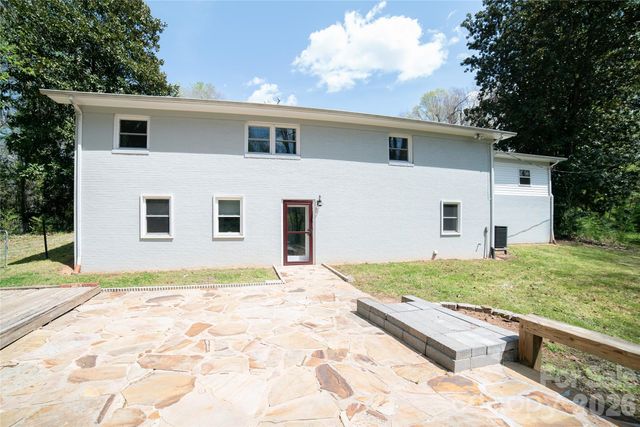 414 Patton Street, Morganton, NC 28655