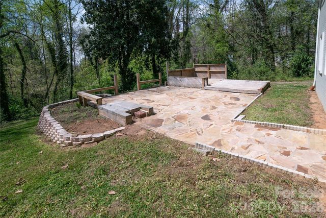 414 Patton Street, Morganton, NC 28655