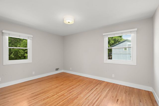 2105 Urbandale Lane N, Plymouth, MN 55447