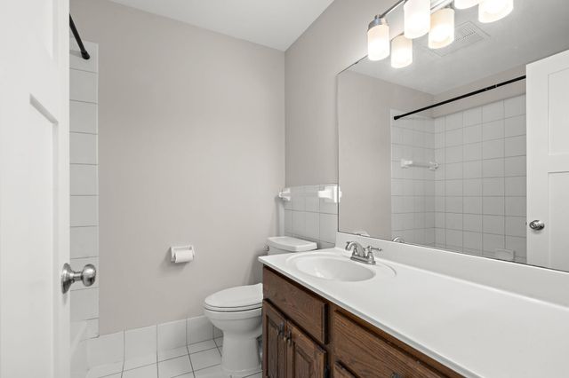 2105 Urbandale Lane N, Plymouth, MN 55447