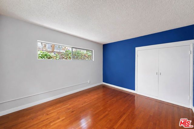 941 N San Vicente Boulevard 4, West Hollywood, CA 90069