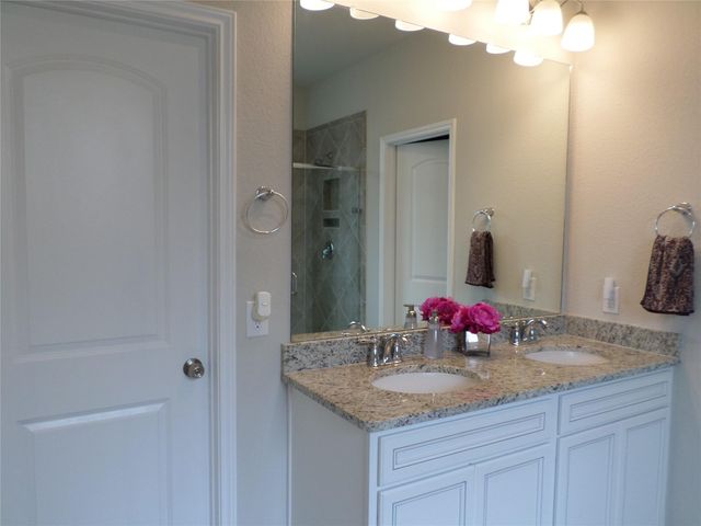 12106 Allington Cove Lane, Humble, TX 77346