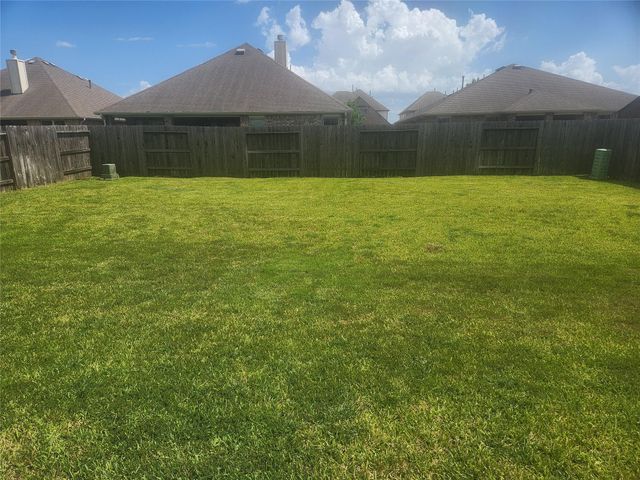 12106 Allington Cove Lane, Humble, TX 77346