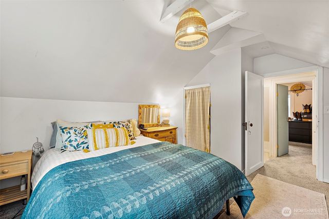 521 114th Street S, Tacoma, WA 98444