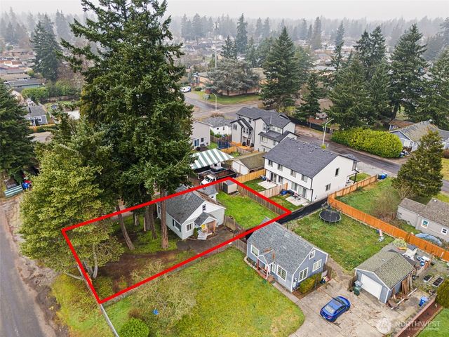521 114th Street S, Tacoma, WA 98444