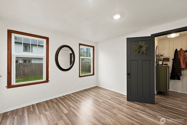 521 114th Street S, Tacoma, WA 98444