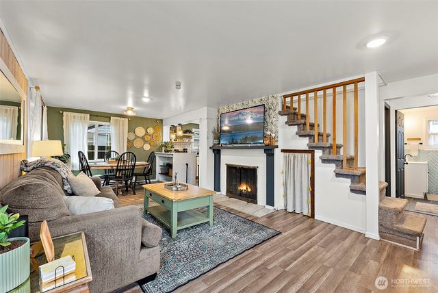 521 114th Street S, Tacoma, WA 98444