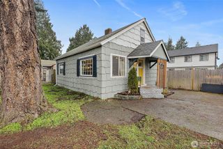 521 114th Street S, Tacoma, WA 98444