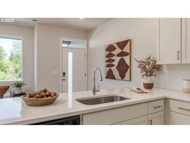 6588 Nasha, Hillsboro, OR 97123