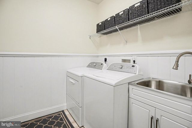 825 CLUBHOUSE DR, Harleysville, PA 19438