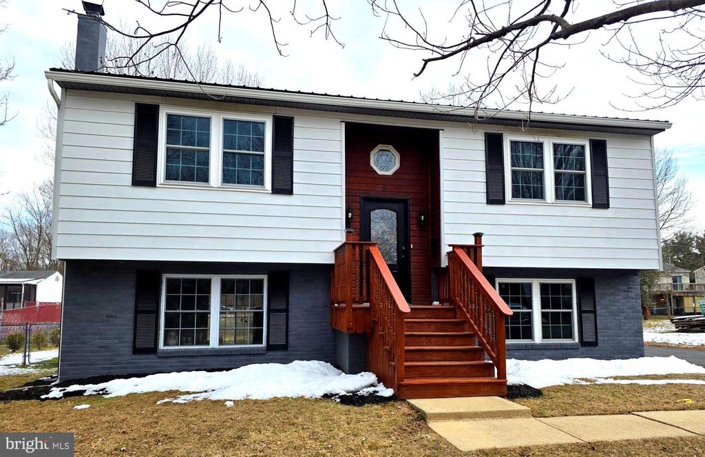 9 JOSEPH GALLAHER ST, Elkton, MD 21921