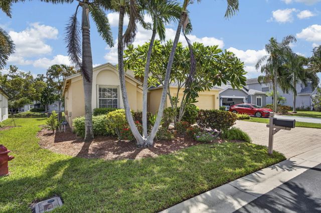 2221 SOUNDINGS Court, Greenacres, FL 33413