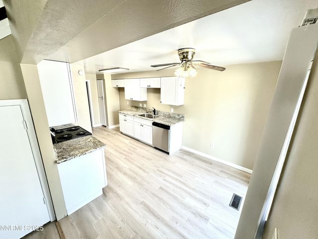 61 Condor Circle, Carson City, NV 89701