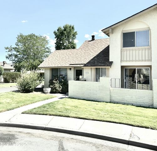 61 Condor Circle, Carson City, NV 89701