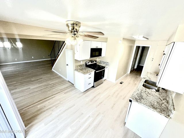 61 Condor Circle, Carson City, NV 89701