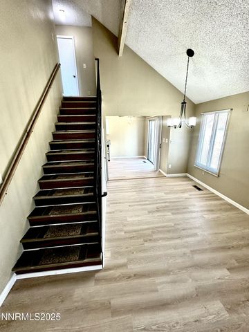 61 Condor Circle, Carson City, NV 89701