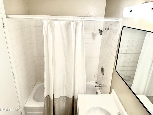 61 Condor Circle, Carson City, NV 89701