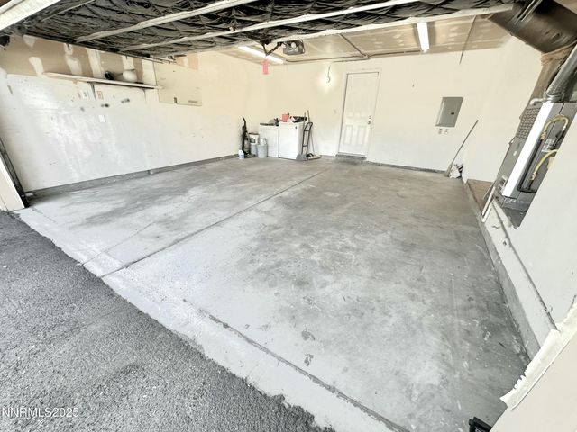 61 Condor Circle, Carson City, NV 89701