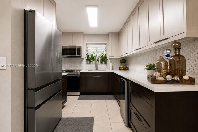 5865 W 13 Avenue, Hialeah, FL 33012
