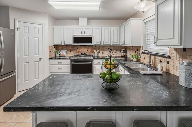 1414 Kernstown Lane, College Station, TX 77845