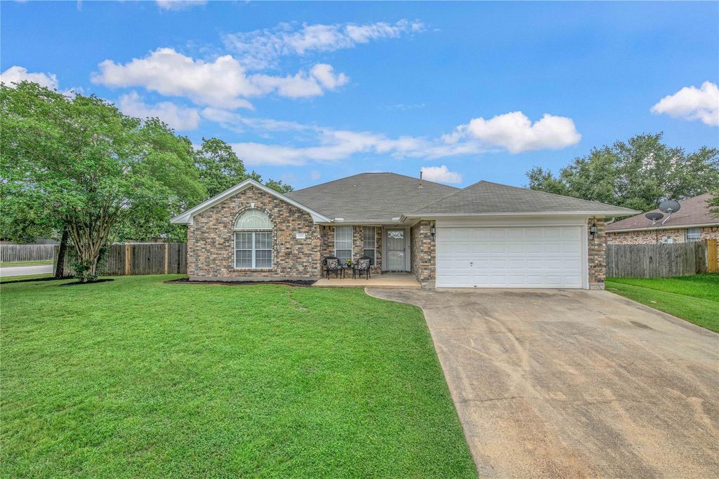 1414 Kernstown Lane, College Station, TX 77845