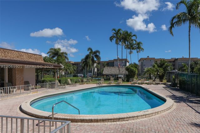 8141 SW 24th Ct 406, Davie, FL 33324