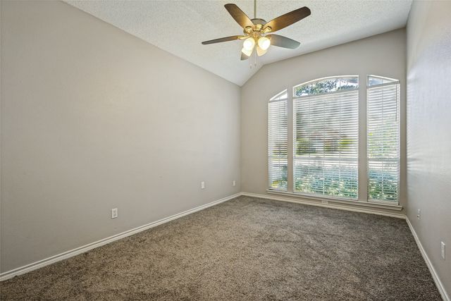 2911 Stonepointe, Mckinney, TX 75072