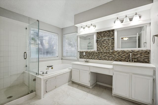 2911 Stonepointe, Mckinney, TX 75072