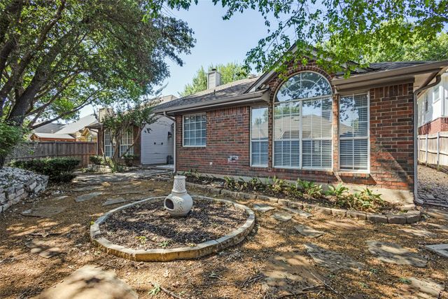 2911 Stonepointe, Mckinney, TX 75072