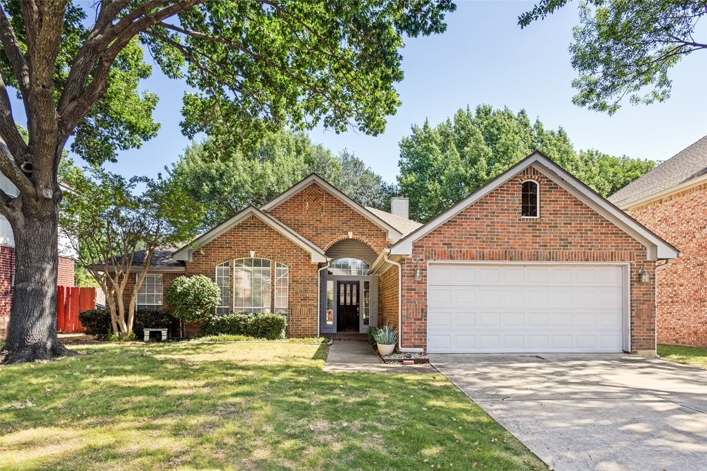 2911 Stonepointe, Mckinney, TX 75072