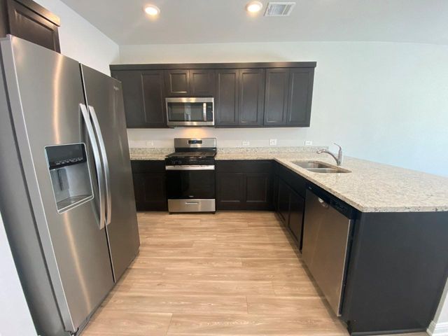 2243 Oscar Eli PL, Round Rock, TX 78665