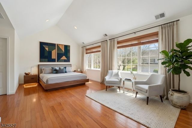 53 Ridge Dr, Montville Twp., NJ 07045