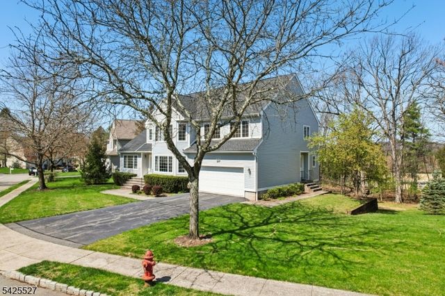 53 Ridge Dr, Montville Twp., NJ 07045