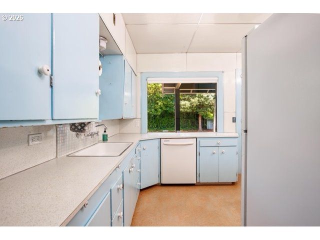 2105 Se OCHOCO St, Portland, OR 97222