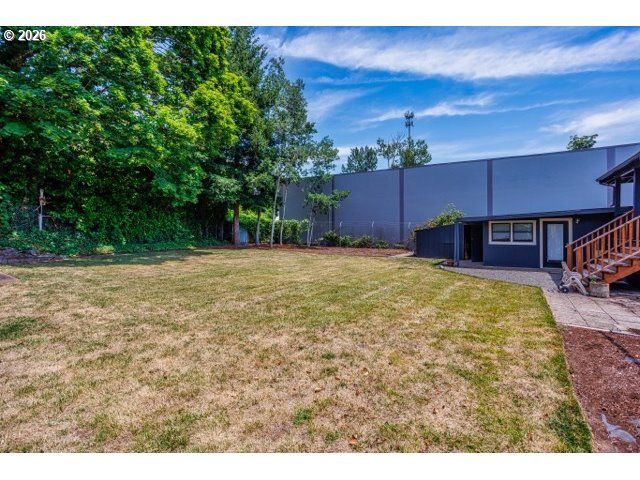 2105 Se OCHOCO St, Portland, OR 97222