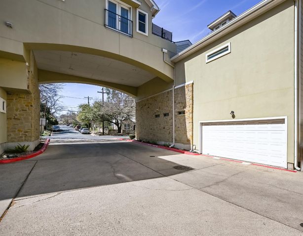 1115 Kinney Ave 1, Austin, TX 78704