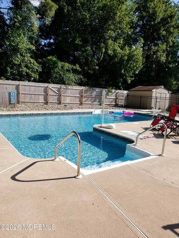 14 Cobblestone Court, Howell, NJ 07731