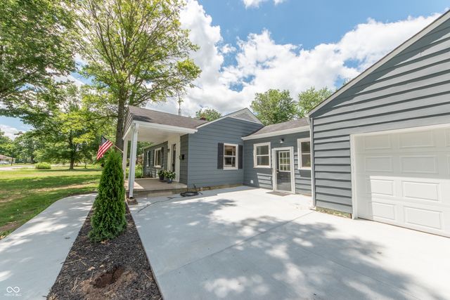 3344 Westenedge Drive, Columbus, IN 47203