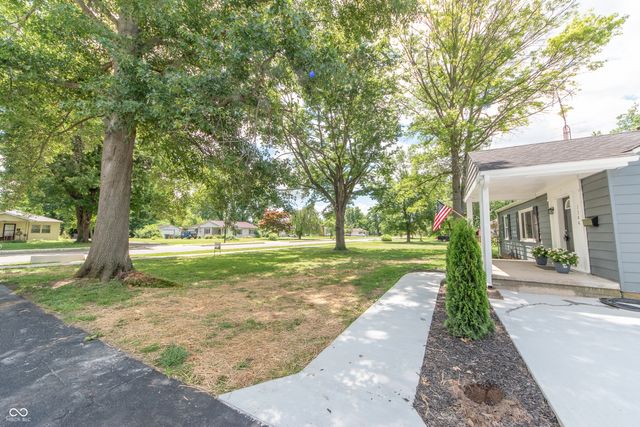 3344 Westenedge Drive, Columbus, IN 47203